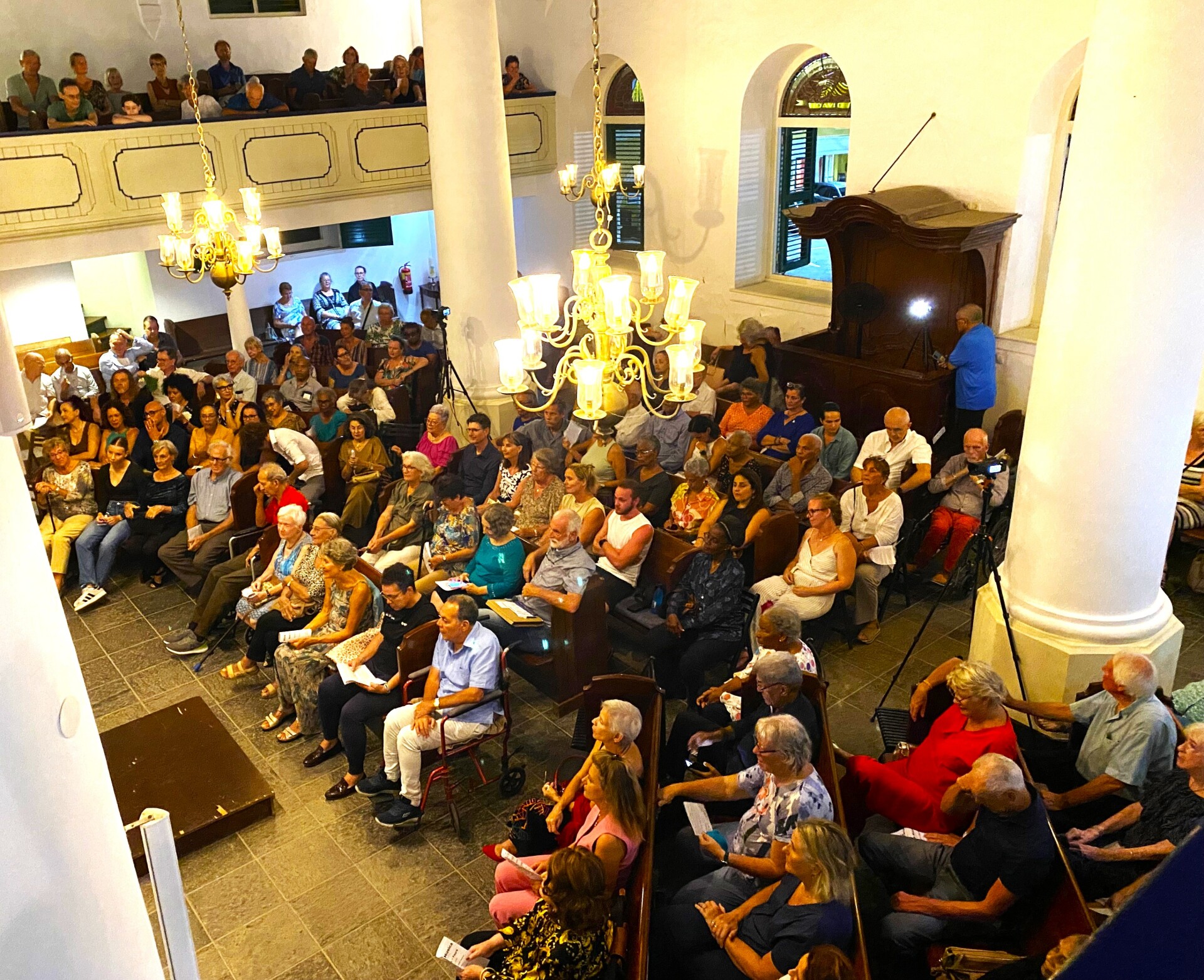 Lutherse Kerk op Curacao foto 3  Fortkerk met gouverneursbank
