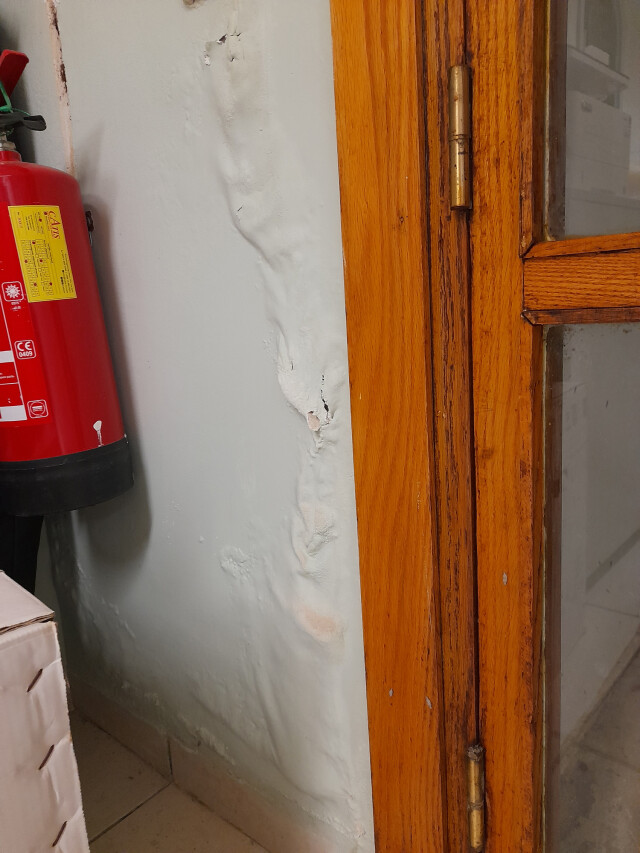 ONDERHOUD Muur